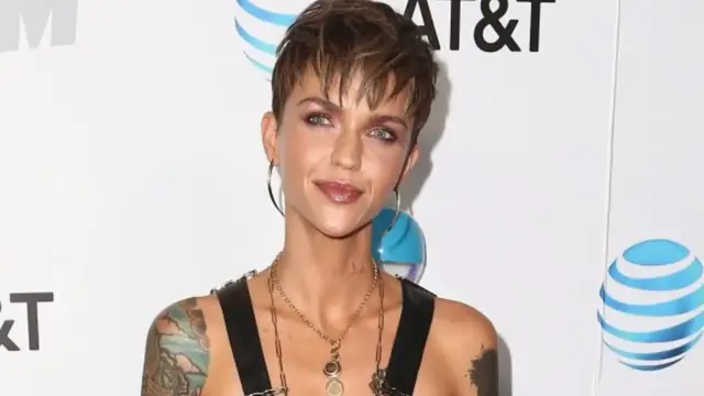 Video thumbnail for Celebs Criticized For Being Too Thin