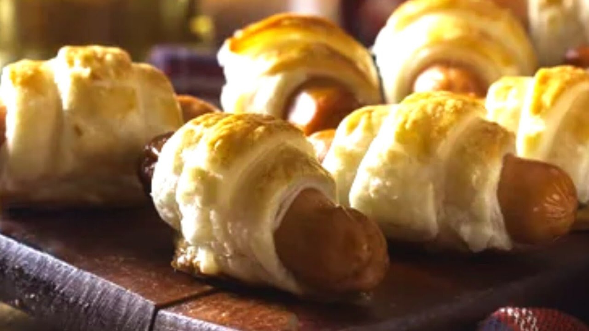 Video thumbnail for Frozen Appetizers You Should And Shouldn't Buy