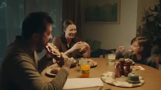 Video thumbnail for Never, Ever Order Takeout From These Chain Restaurants