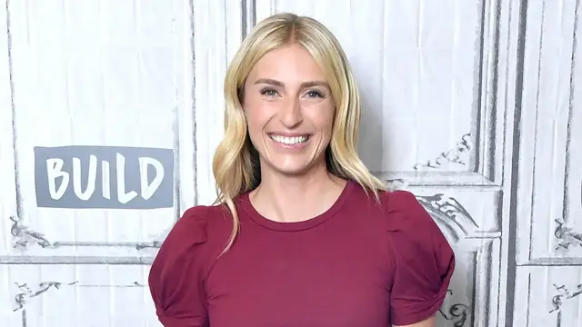 'Video thumbnail for Sad Details About HGTV Star Jasmine Roth'