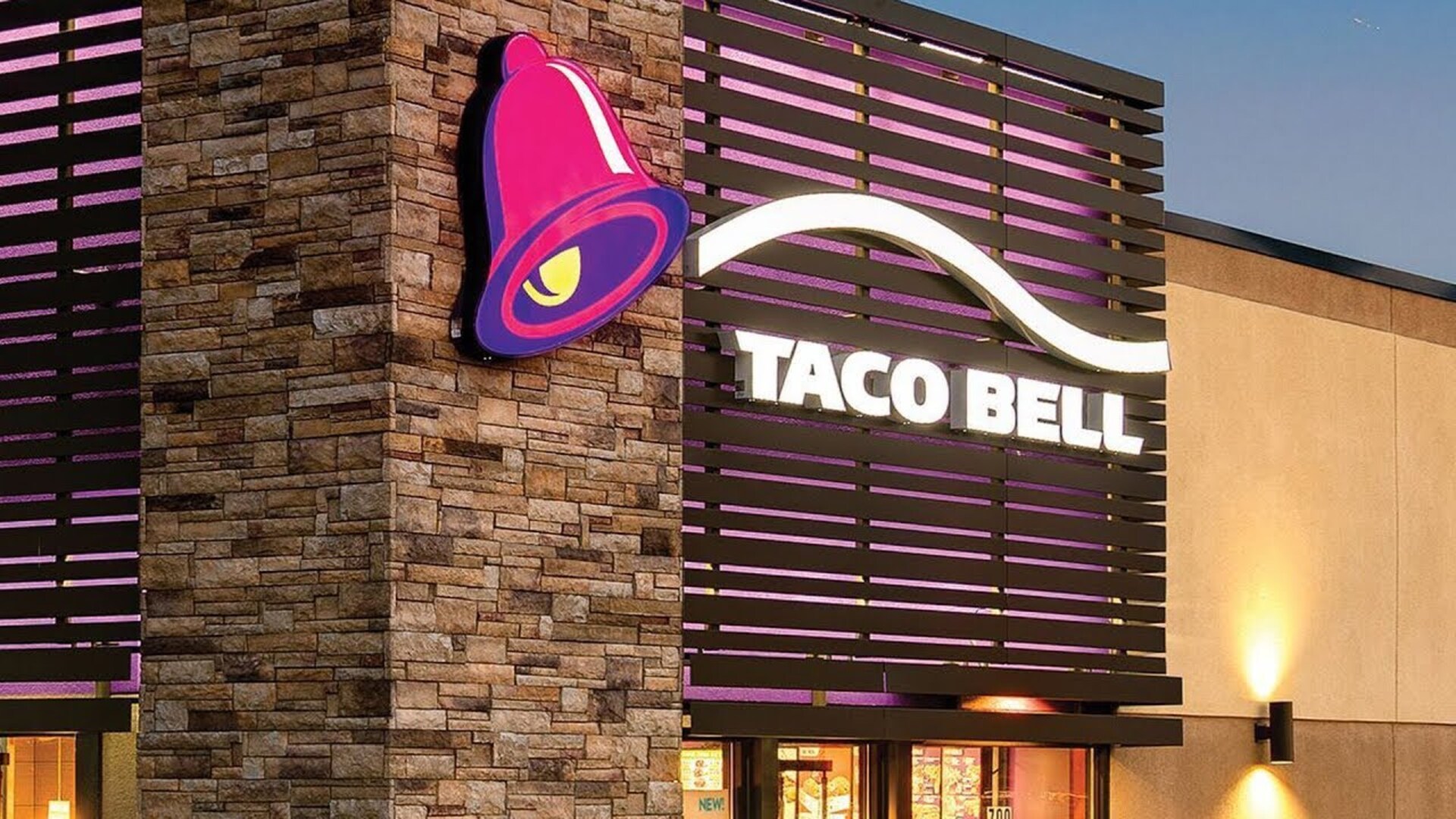 Video thumbnail for Bizarre Restaurant Facts That Are Hard To Believe