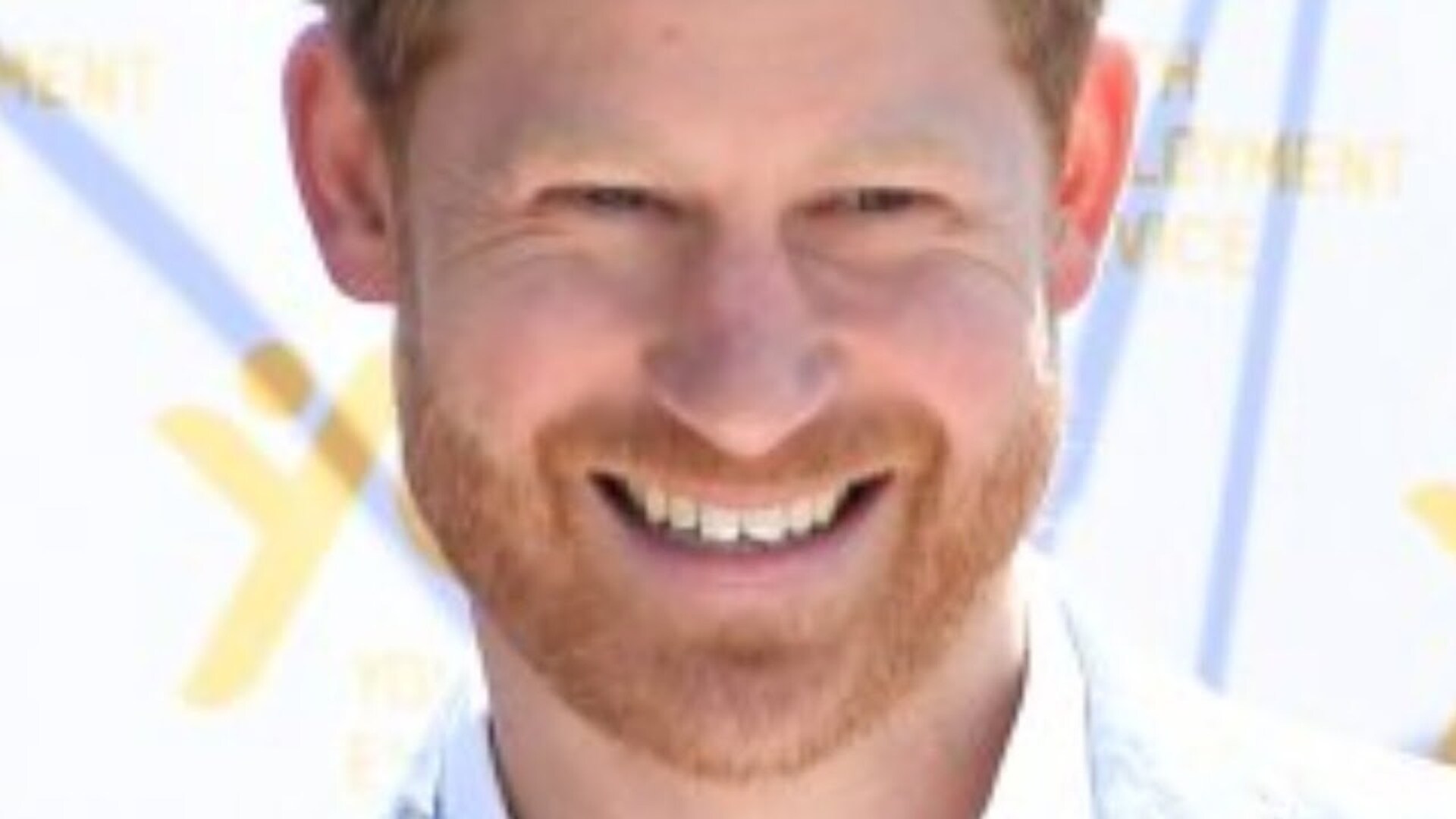 Video thumbnail for Prince Harry Reveals The Moment He Knew