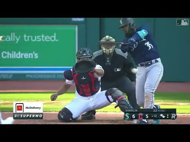 'Video thumbnail for Teoscar Hernandez KNOCKS a RBI Single! | Seattle Mariners | 4/9/2023'