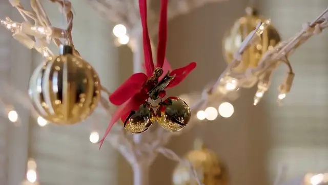 Video thumbnail for John Candy’s Best Christmas Movies A Tribute to the Comedy Legend!