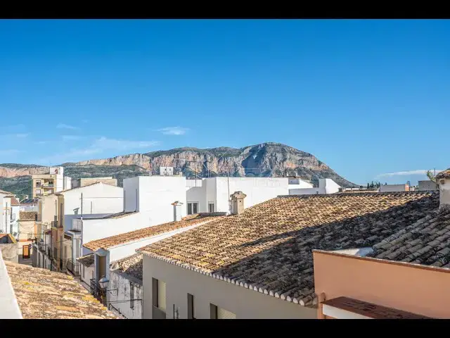 Video thumbnail for Townhouse in Gata de Gorgos for sale in Alicante  € 480,000 Spanish Casa Properties