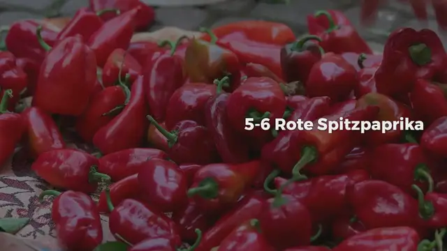 Video thumbnail for Low Carb Zoodles mit gerösteter Paprika-Rahm-Soße