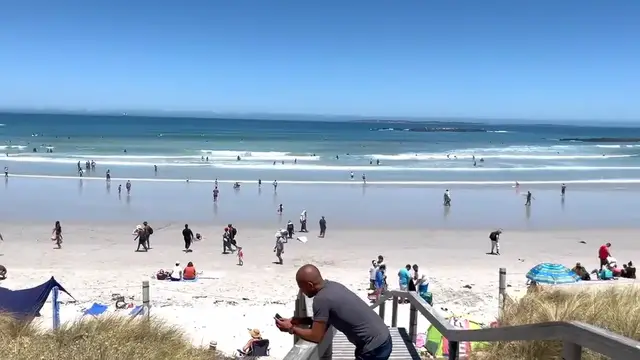 'Video thumbnail for Cape Town Beach'