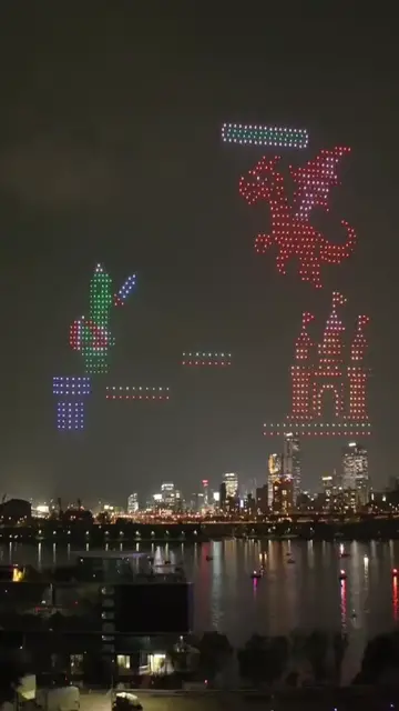 Video thumbnail for 'Super Mario' Battles 'Dragon' over Seoul Night Sky Drone Show!