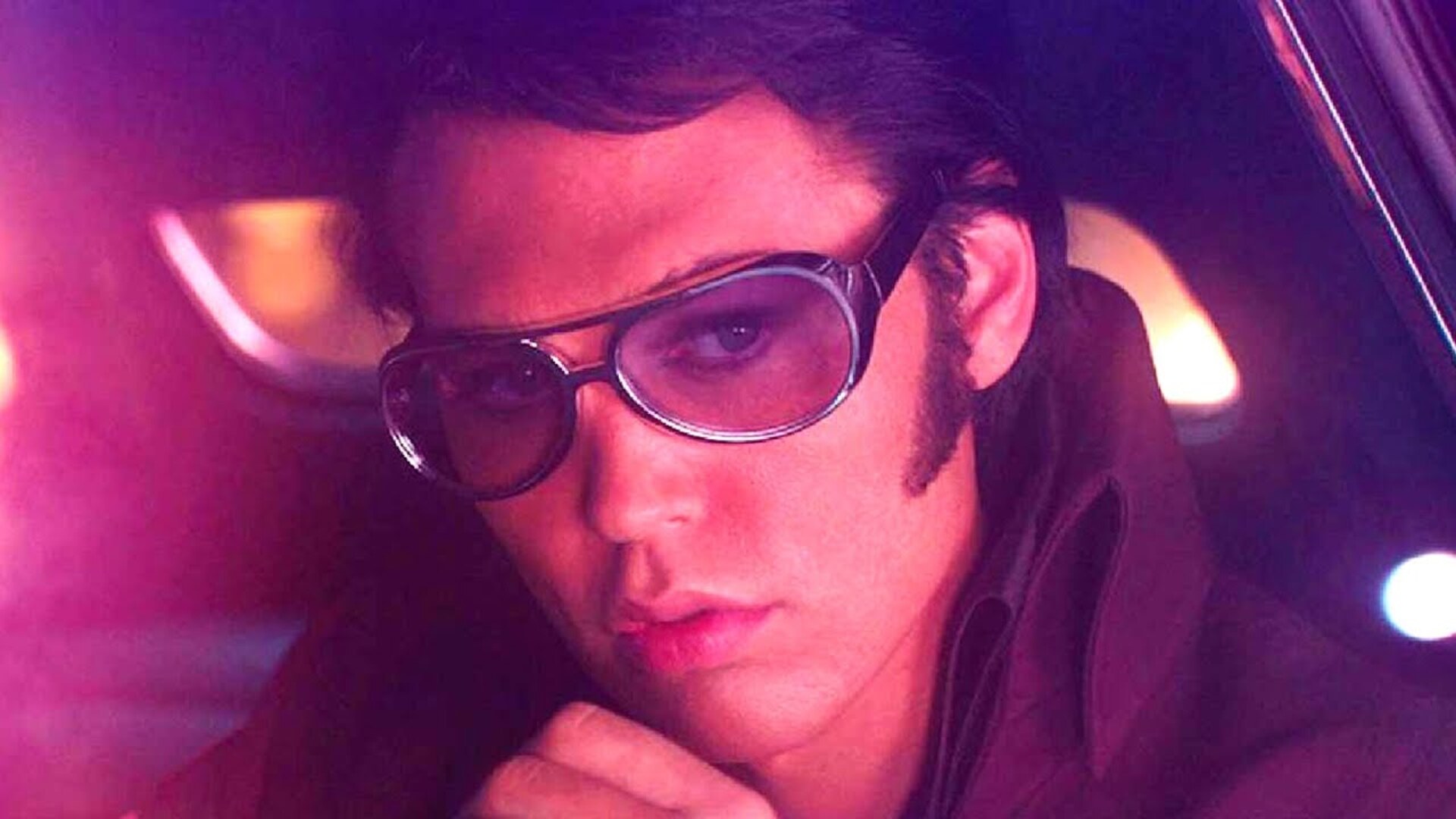 Video thumbnail for 6 Best And 6 Worst Things About Elvis