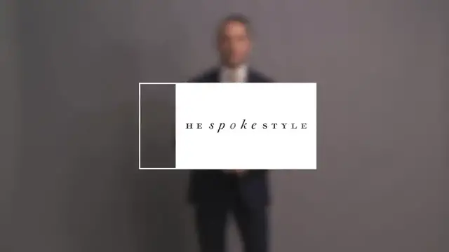 Video thumbnail for 5 Navy Suit Outfit Ideas for Spring