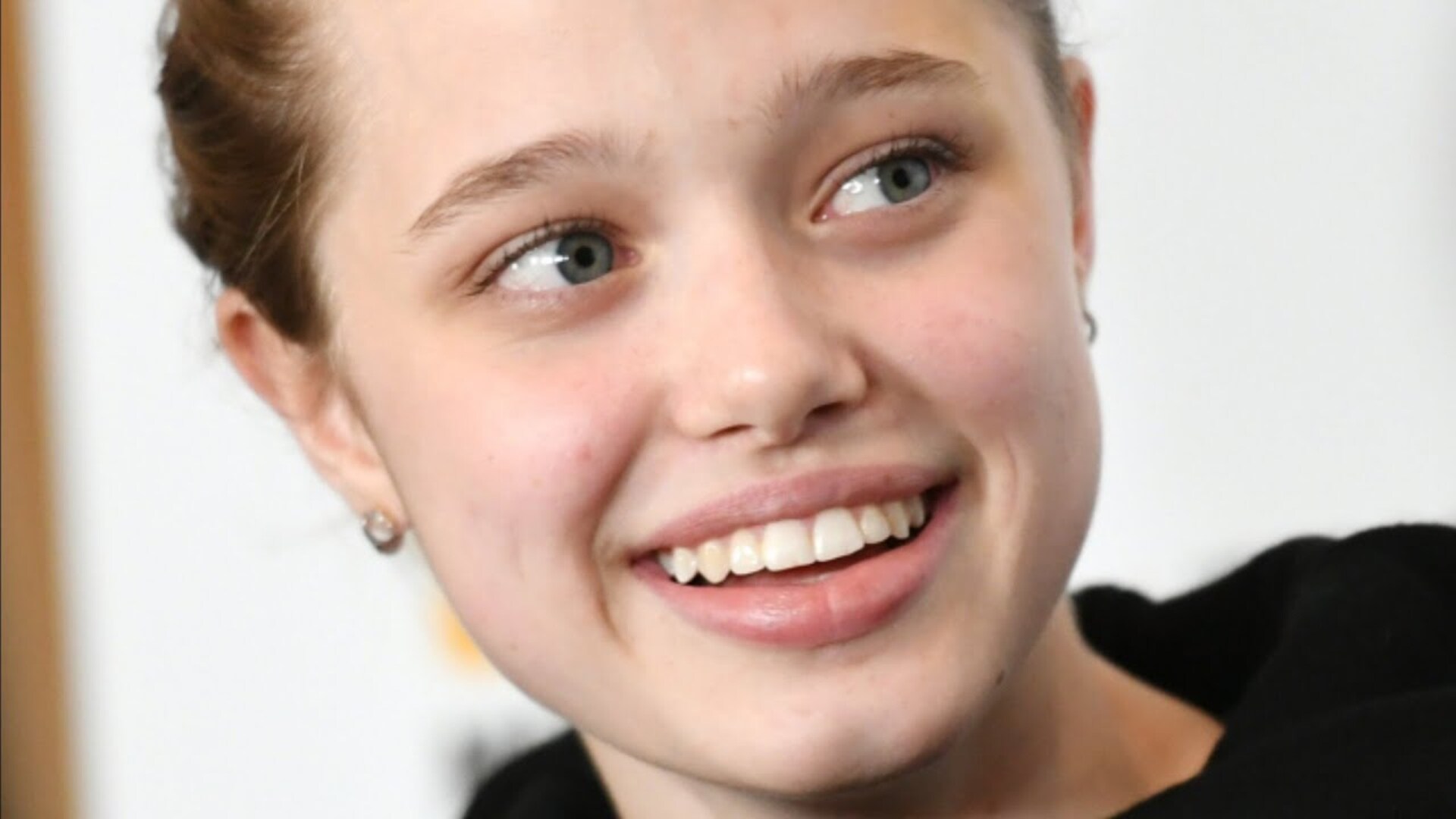 Video thumbnail for Shiloh Jolie-Pitt's Relationship With Her Dad Brad Pitt Revealed