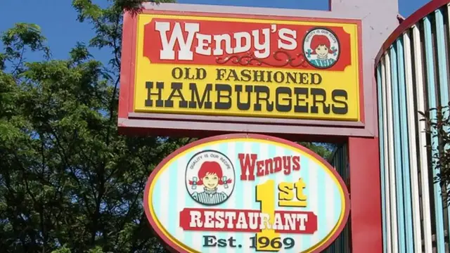 Video thumbnail for What It Was Really Like To Eat At The First Wendy's