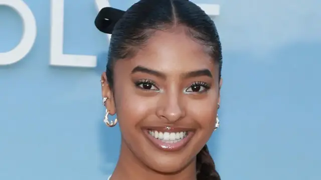 'Video thumbnail for Kobe Bryant's Daughter Natalia Grew Up To Be Drop-Dead Gorgeous'