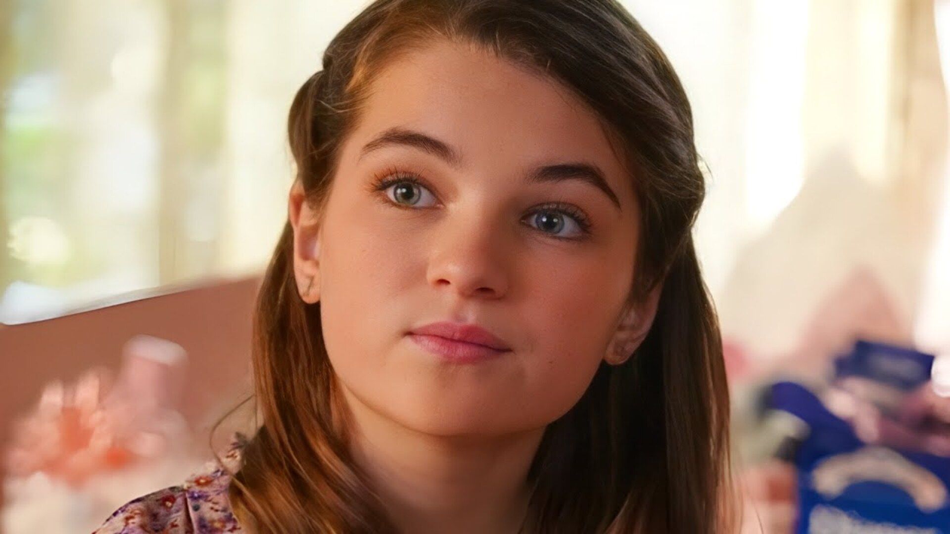 Video thumbnail for If The Cast Of Young Sheldon Looks Familiar, Here's Why