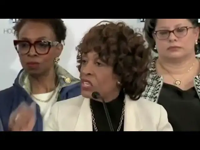 Video thumbnail for Arrest Her Now! - Maxine Waters Says The Unthinkable