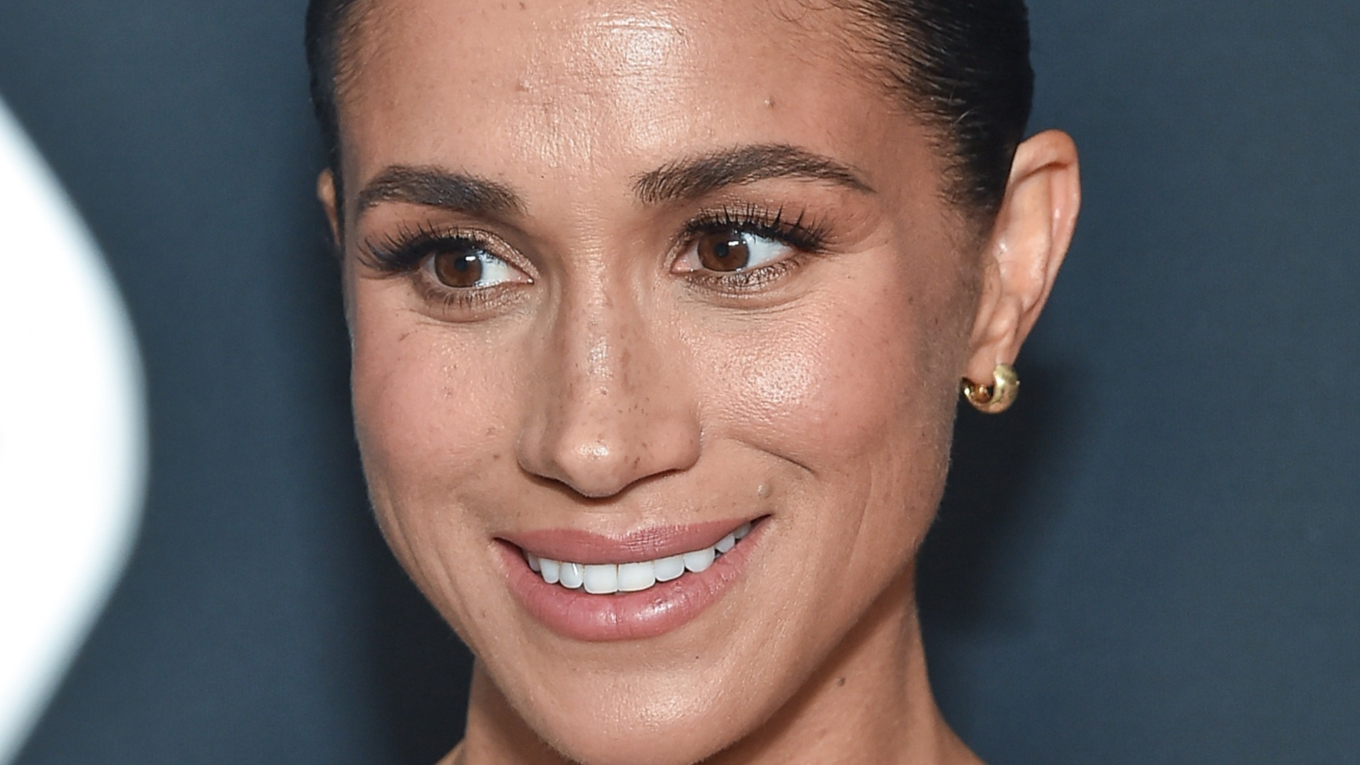 Video thumbnail for Celebrity Couples Who Skipped Prenups