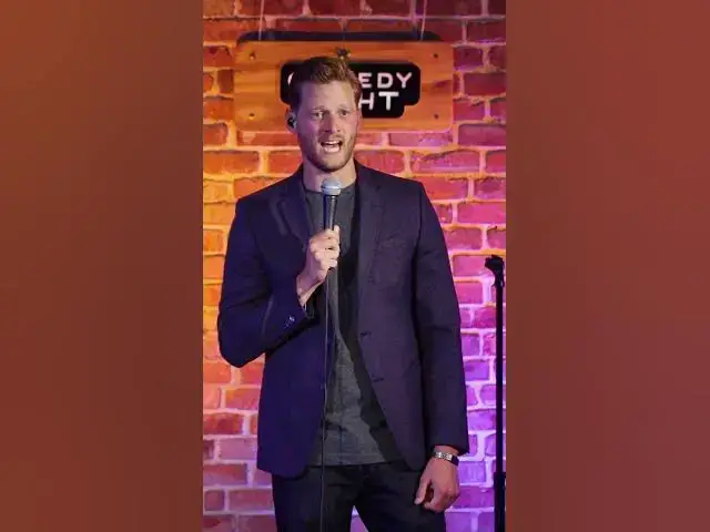 Video thumbnail for This Joke About My Uncle Destroyed the Audience #comedy #standupcomedy #shorts