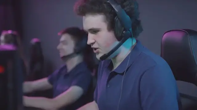 Video thumbnail for Multiplayer Games on Cyberpunk 2077 (1)