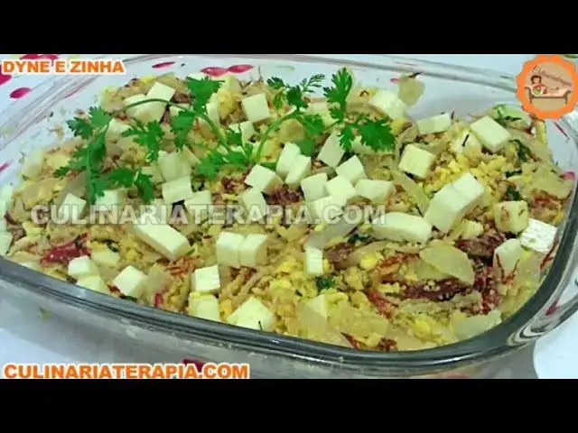 Video thumbnail for Farofa de Cebola Amanteigada com Carne Seca - Receita Fácil @Culinariaterapia