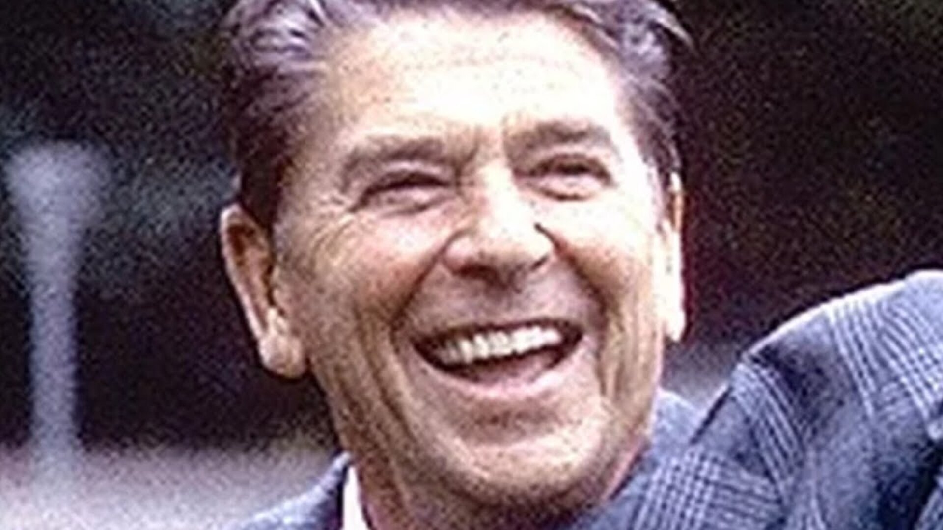 Video thumbnail for Biggest Mistakes People Make When Meeting The President