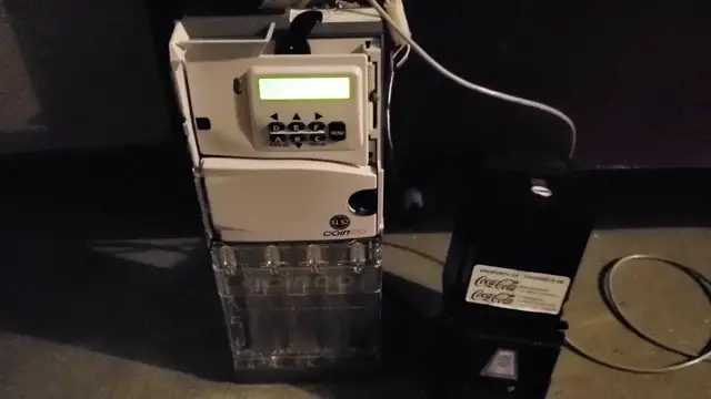 'Video thumbnail for Convert old vending machine 12 PINS non mdb to mdb that can run bill acceptor and debit card reader'