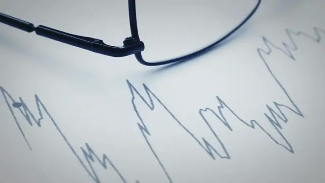 Video thumbnail for SCHD vs SPHD: Which Is The Best ETF?