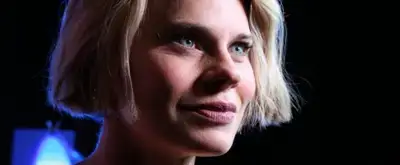 'Video thumbnail for WATCH NOW! Zooming in on the Tony Nominees: Celia Keenan-Bolger'