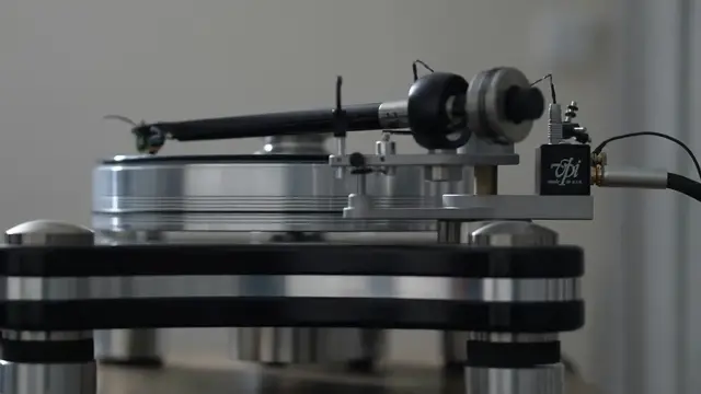 Video thumbnail for HIGH-RES AUDIO EXPLAINED - The Wrong Discussion