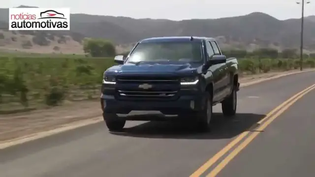 Video thumbnail for Chevrolet Silverado Z71 2016 - NoticiasAutomotivas.com.br