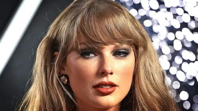 'Video thumbnail for Red Flags In Taylor Swift's Relationships That Caused A Big Stir'