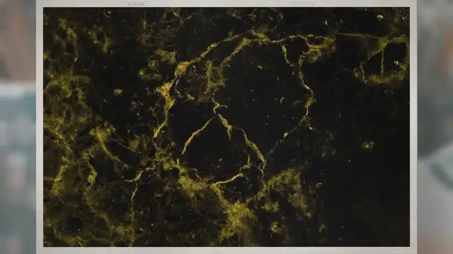 Video thumbnail for What Does Gold Look Like in a Rock?