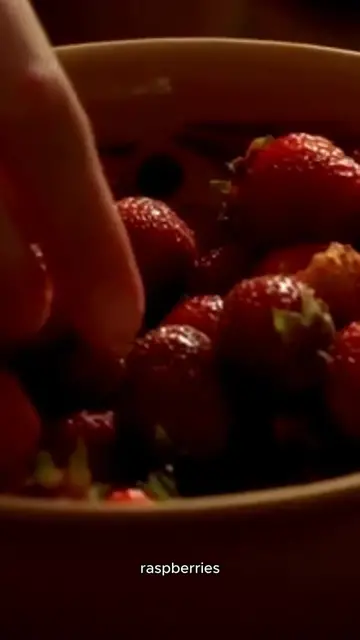 Video thumbnail for mini cheesecakes recipe