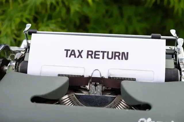 'Video thumbnail for How to File ITR-2: A Step-by-Step Guide for Indian Taxpayers'