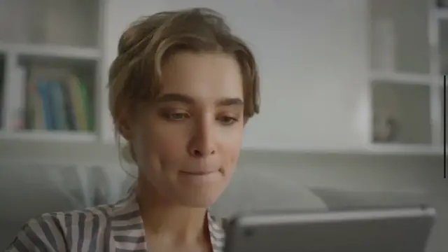 Video thumbnail for How to Add GIFs to Google Slides