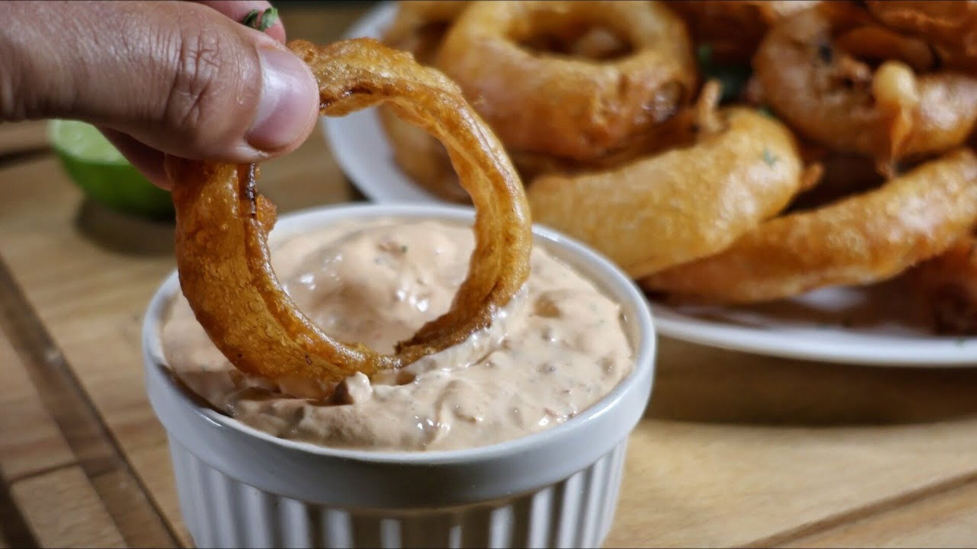 Video thumbnail for Southwestern Beer-Battered Onion Rings Recipe