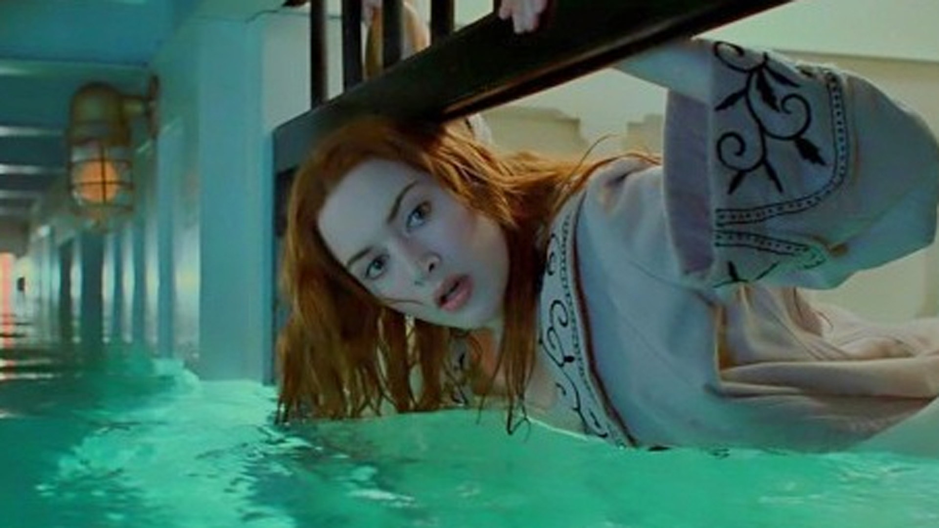 Video thumbnail for Iconic Movie Scenes That Almost Cost Actors Their Life