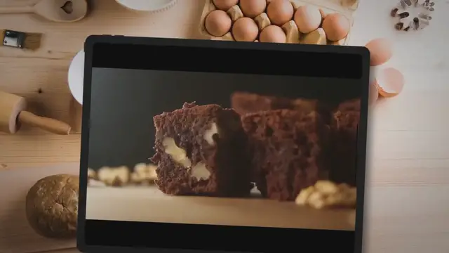 Video thumbnail for Fruit Sweetened Brownie Muffins