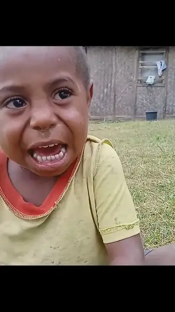 'Video thumbnail for Little Singer'