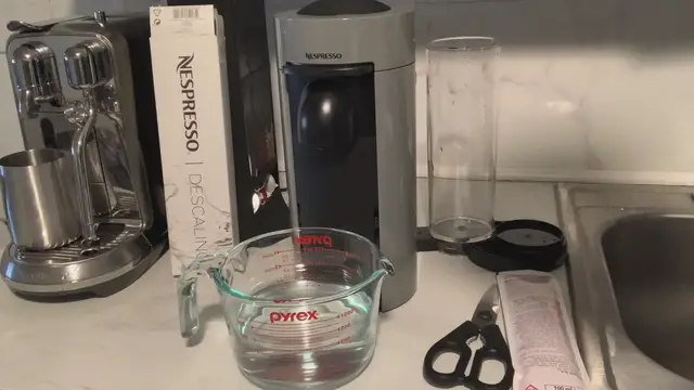 'Video thumbnail for How To Descale Nespresso VertuoPlus'