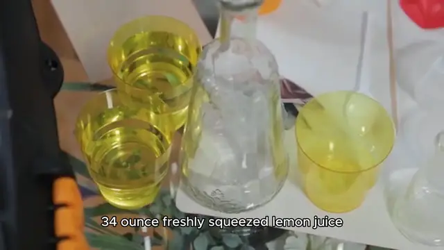 Video thumbnail for Amaretto Sour Recipe