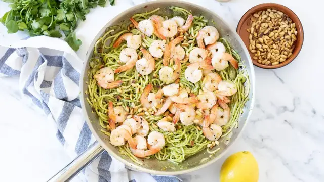 Video thumbnail for Mixed Herb Pesto Shrimp Pasta Recipe