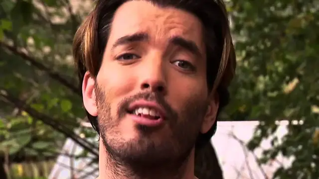 Video thumbnail for Property Brothers Bloopers That Make Us Love Them Even More