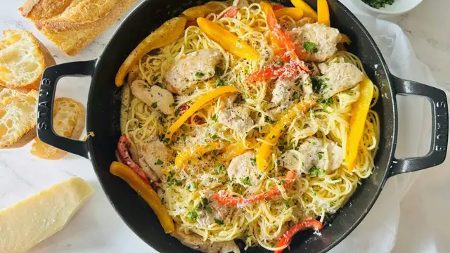 'Video thumbnail for The Closest You'll Get To Olive Garden's Chicken Scampi Without Leaving Home'