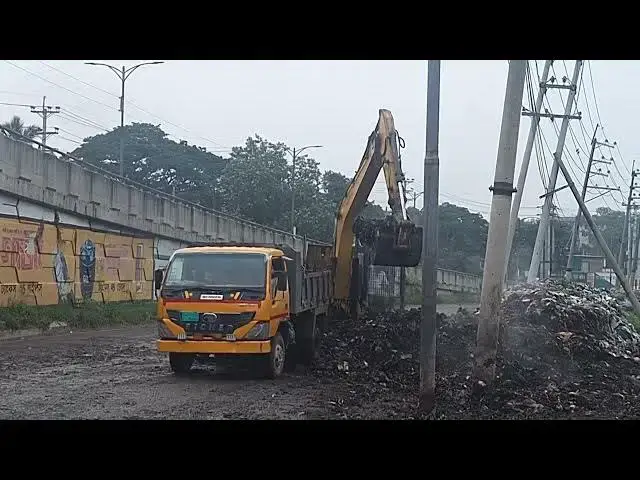 Video thumbnail for টানা বৃষ্টি হলে রাস্তা অবরোধ ময়লা।