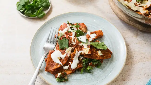 Video thumbnail for Classic Homemade Chilaquiles Rojos Recipe