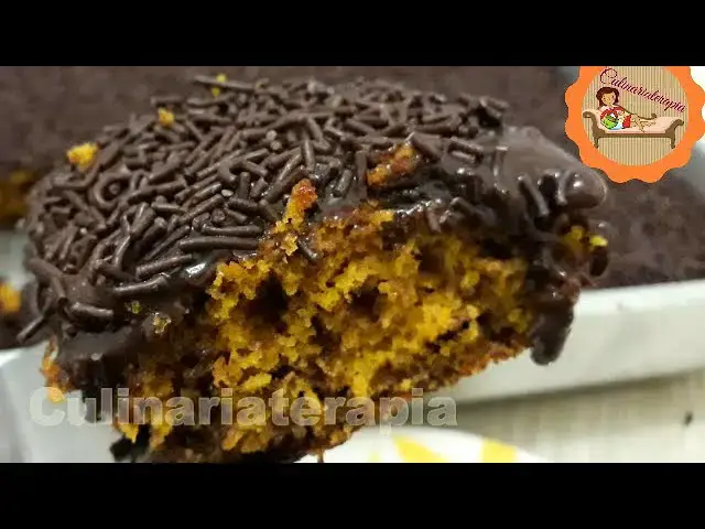 Video thumbnail for Aprenda Como Fazer Bolo de Cenoura Formigueiro Fácil e Rápido