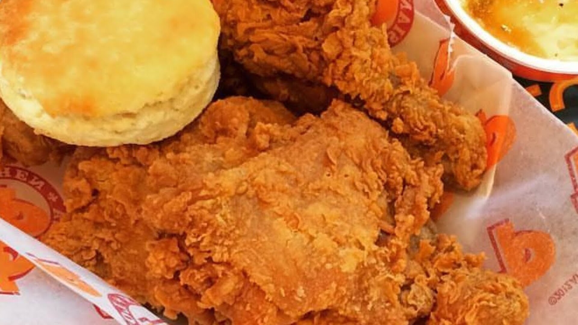 Video thumbnail for What You Should Know Before Eating At Popeyes