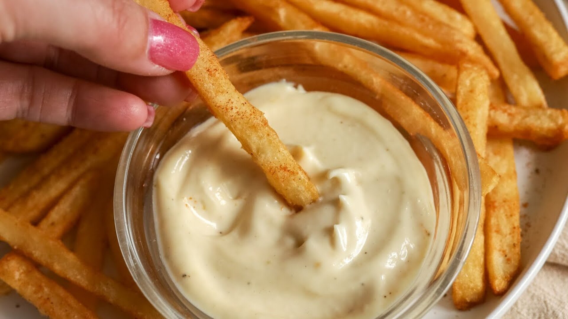 Video thumbnail for This Easy Truffle Aioli Recipe Makes The Perfect Dipping Sauce For Fries