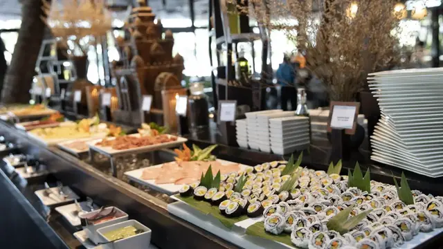 'Video thumbnail for Whatever Happened To These Popular Chain Restaurant Buffets?'