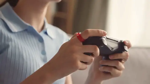 Video thumbnail for Star Citizen The Space Sim That's Breaking Records (and Banks) (Addresses both popularity and cost)